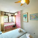 Будинок відпочинку Casa Sol Y Playa Торремолінос